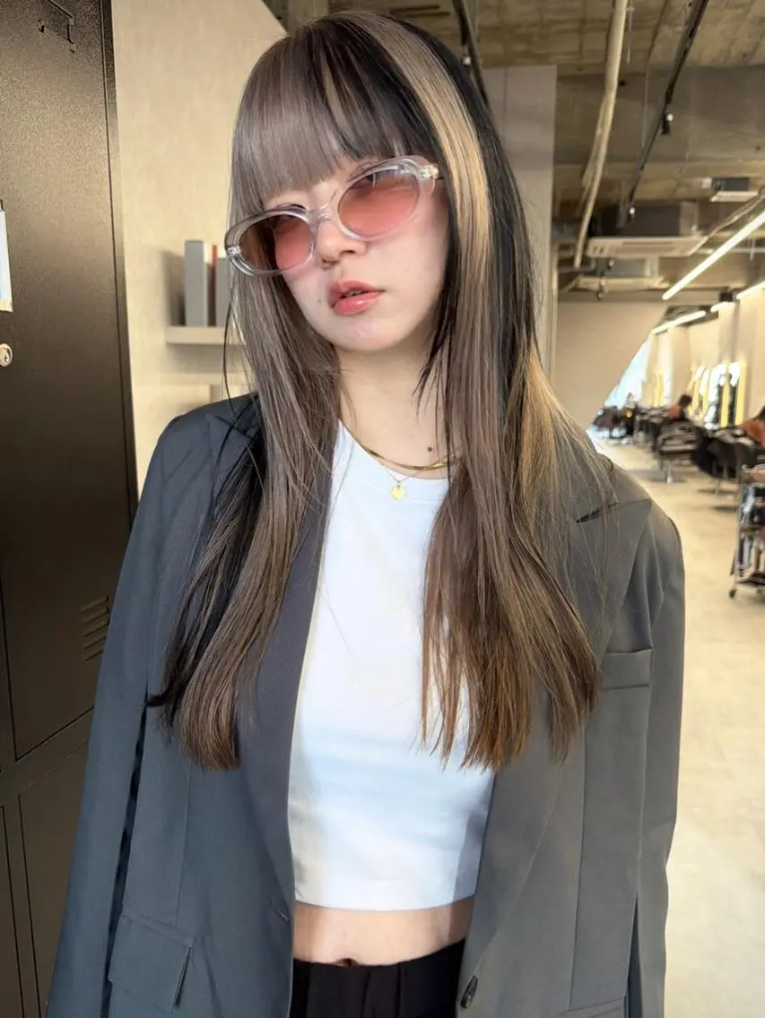 ミディアム カラー レイヤーカット ウルフカット カット ヘアカラー トリートメント ウルフレイヤー/ 中性ウルフ/タカハシのヘアスタイル