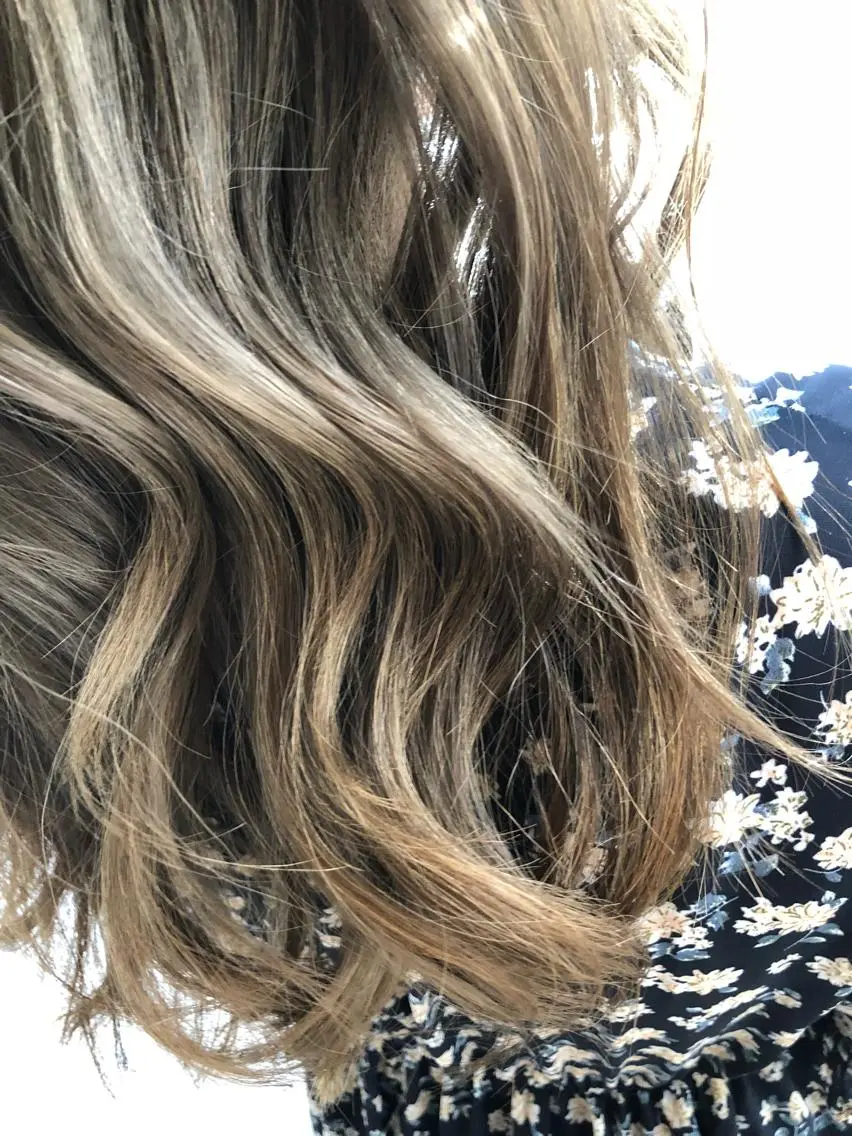 ロング カラー ブリーチ イルミナカラー トリートメント カット ヘアカラー トリートメント ヘッドスパ レイヤー×ヘッドスパ ＊保田遥＊のヘアスタイル
