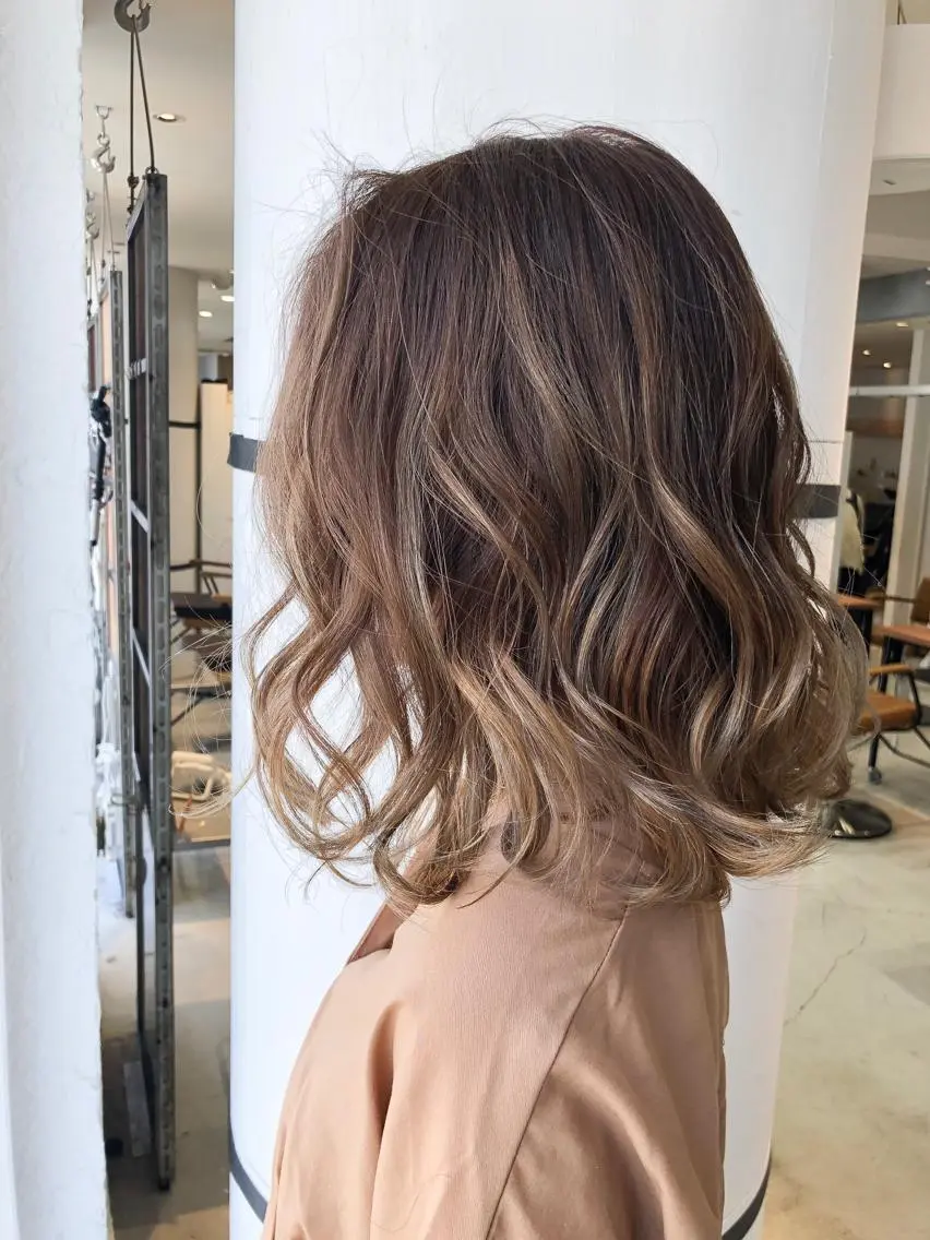 ミディアム カラー welring hair salonのヘアスタイル