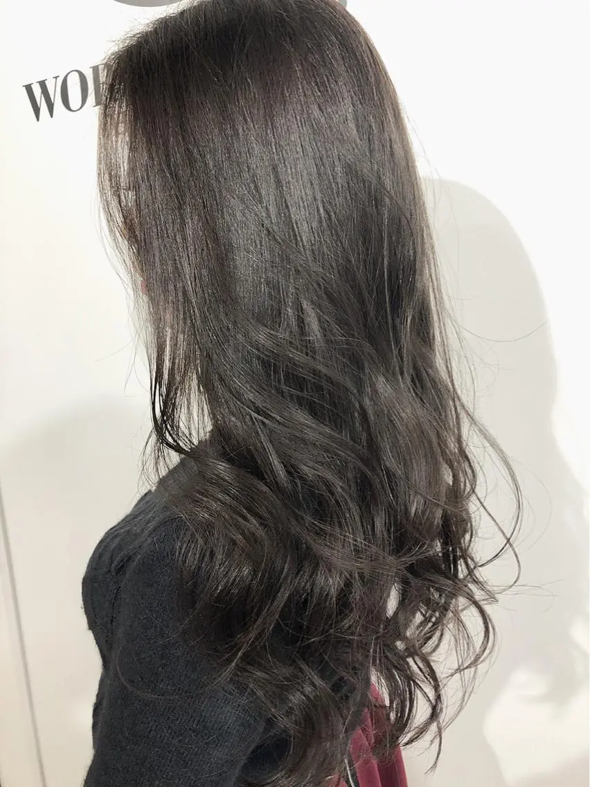 カラー イルミナカラー 夜23時まで予約🉑 reverieあきらのヘアスタイル