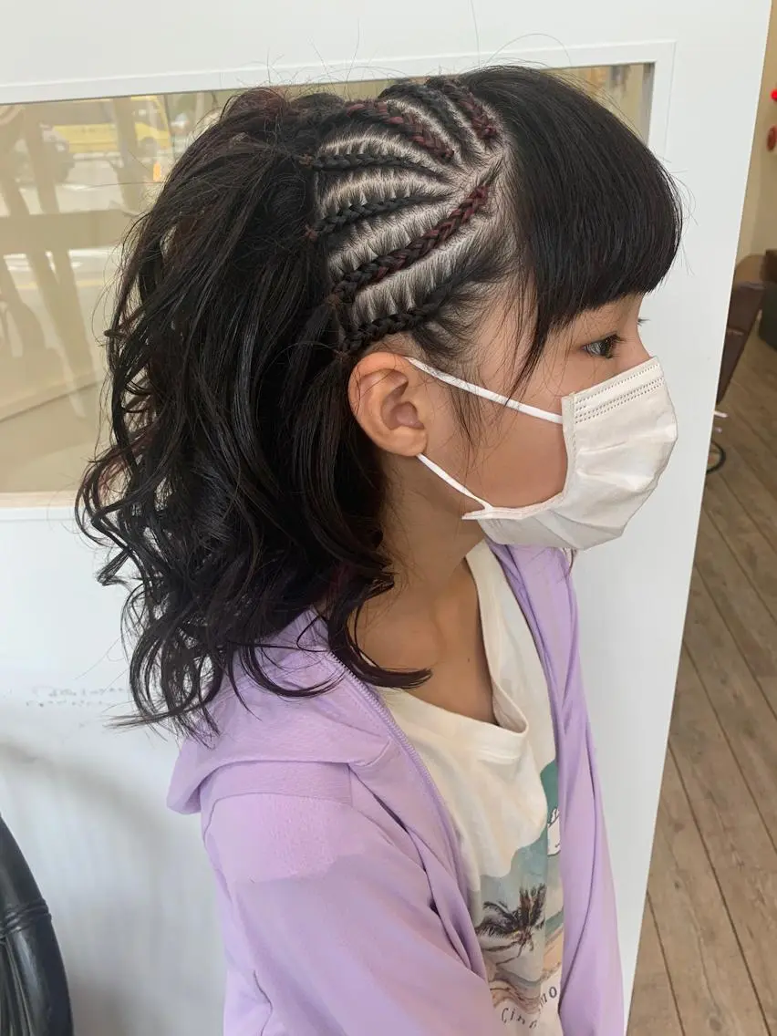 ミディアム ヘアアレンジ キッズ WEST OLAND 安藤のヘアスタイル