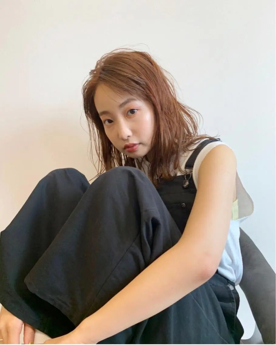 セミロング 村澤 拓弥のヘアスタイル