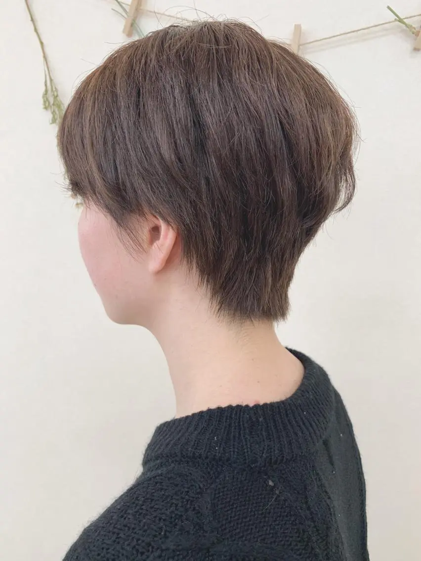 ショート カラー 切りっぱなしボブ ショートボブ ハンサムショート ボブ ショートヘア カット ヘアカラー トリートメント 初めてのショート お任せください✂️のヘアスタイル