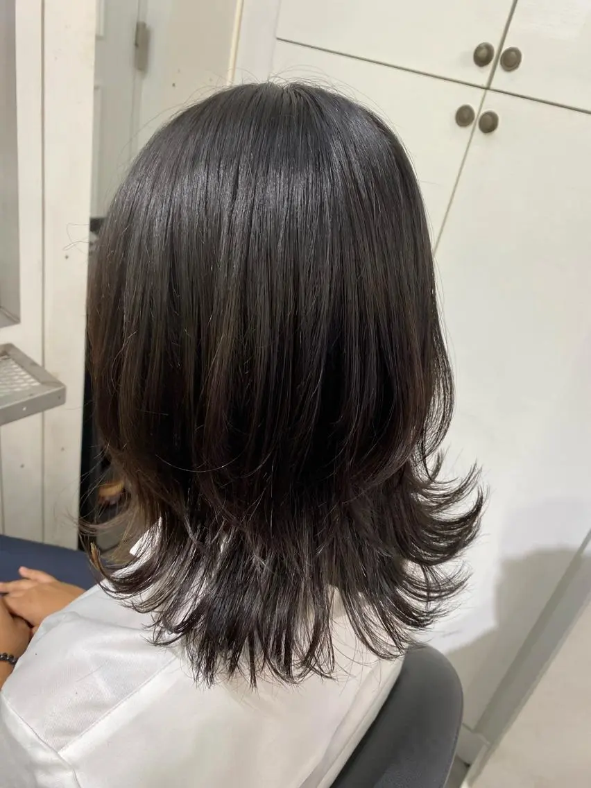 ミディアム カット MANAMI 🥀ウルフカットのヘアスタイル