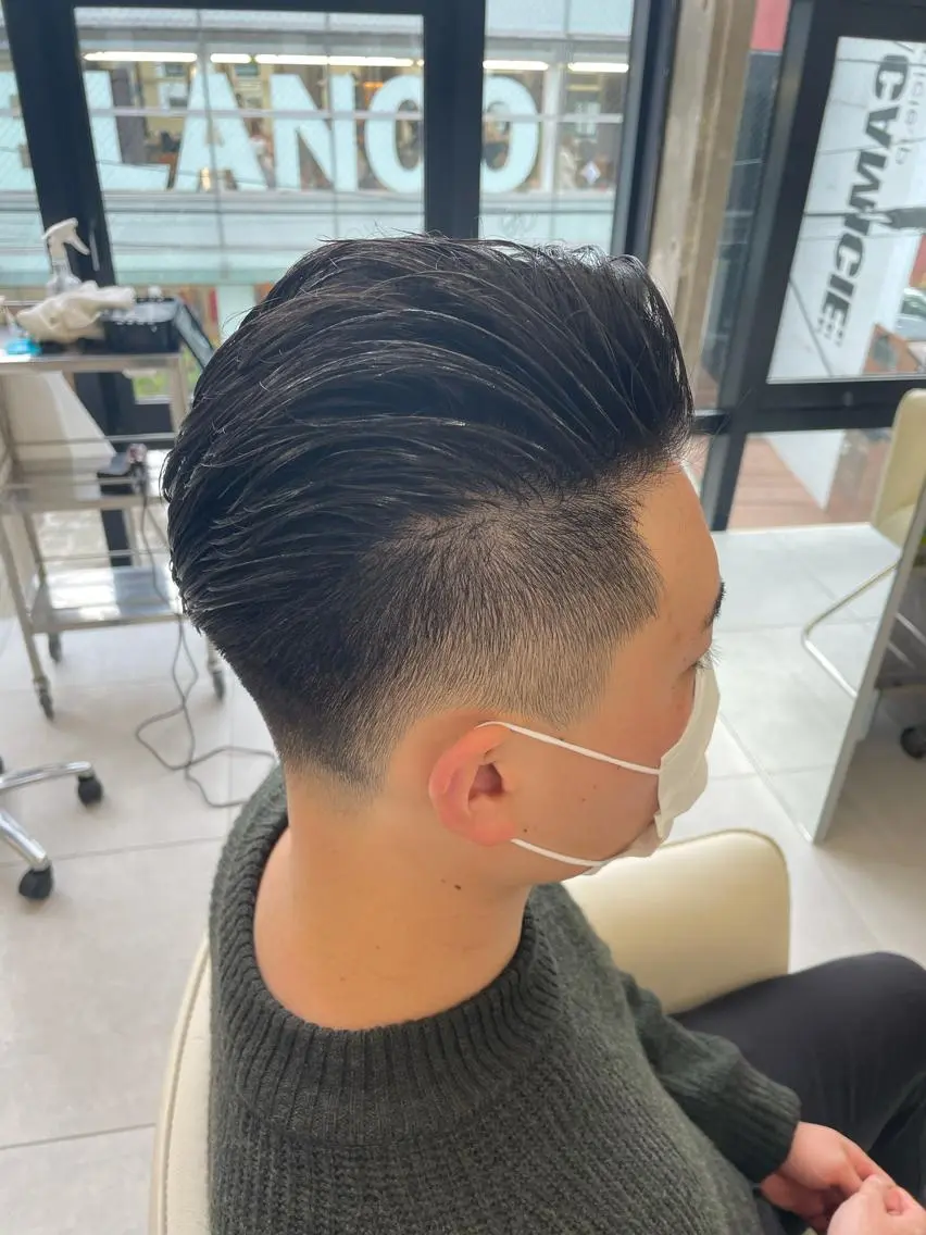 メンズ シャウルデッサン トーキョーのヘアスタイル