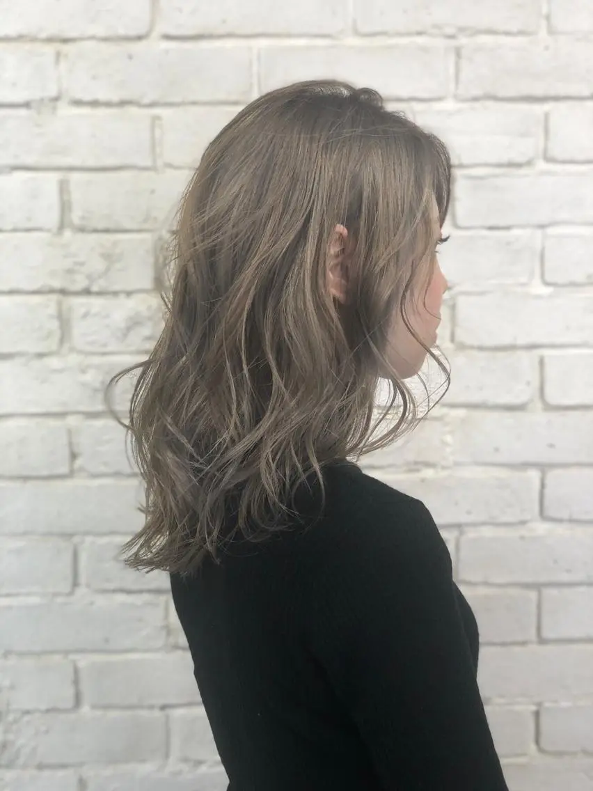 セミロング カラー welring hair salonのヘアスタイル