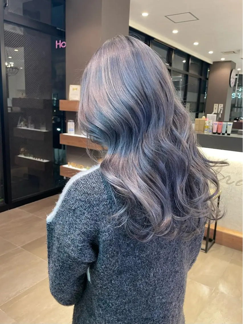 カラー ブリーチ グレージュ ヘアカラー トリートメント 透明感/ベージュ/ 艶髪/ボブ🫧門脇由のヘアスタイル