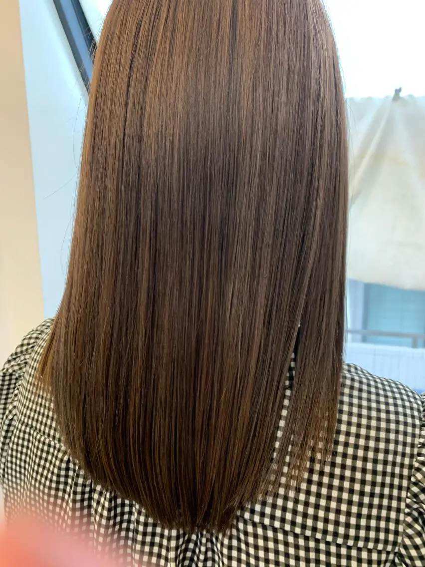 ミディアム カラー ミディアムパーマ ブリーチ トリートメント トップ スタイリストのヘアスタイル