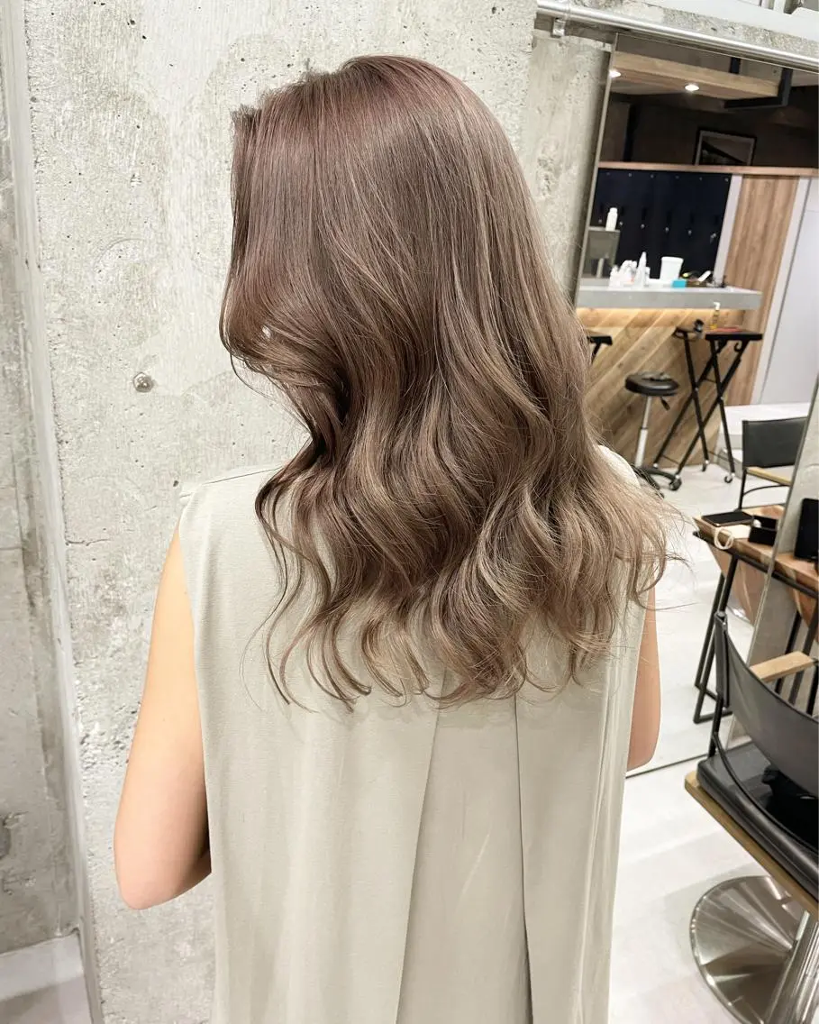 ロング カラー ヘアアレンジ ヘアカラー TATSUYA アートディレクターのヘアスタイル
