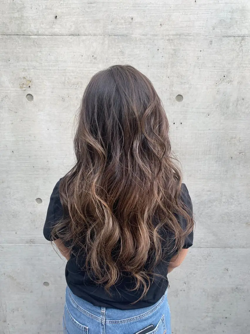 ロング カラー 色落ちまでキレイに！ ！女性サロンのヘアスタイル