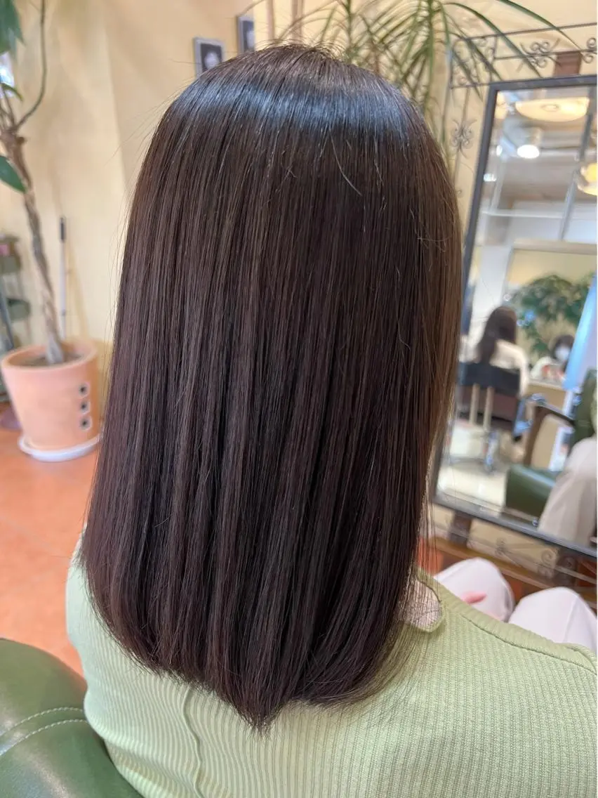 ミディアム カラー ヘアカラー トリートメント 石井 佑樹のヘアスタイル