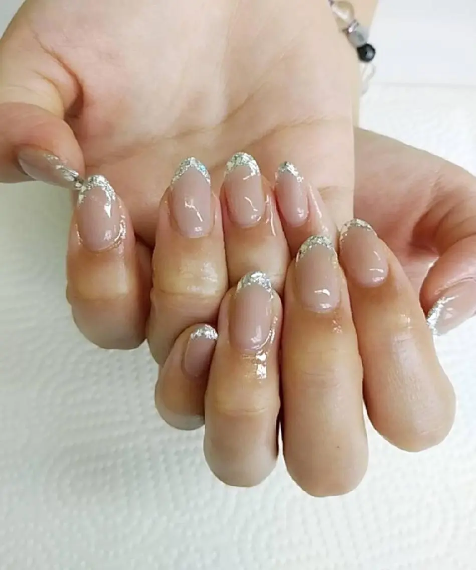 ネイル フレンチネイル ガラスフレンチ ハンドネイル ハンドケア プライベートサロン Rosy Lilyのネイルデザイン