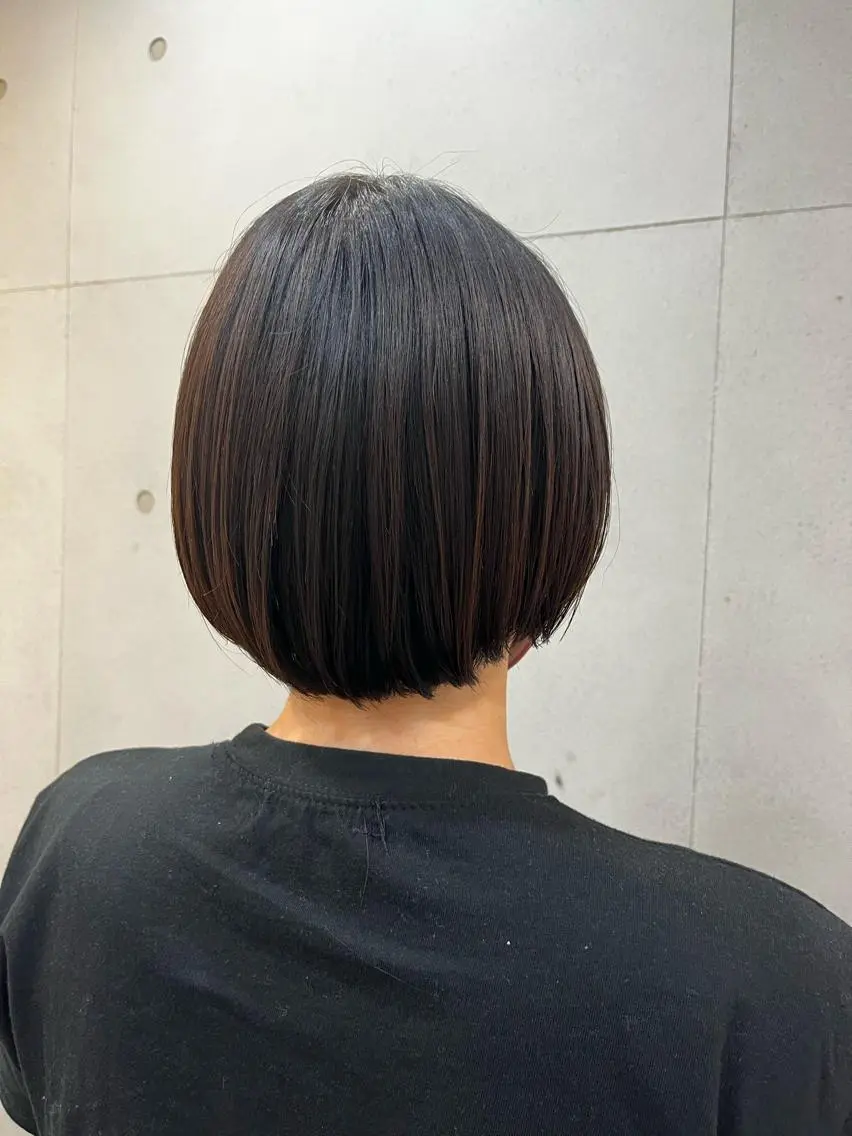 ミディアム ボブ おせ ちさとのヘアスタイル