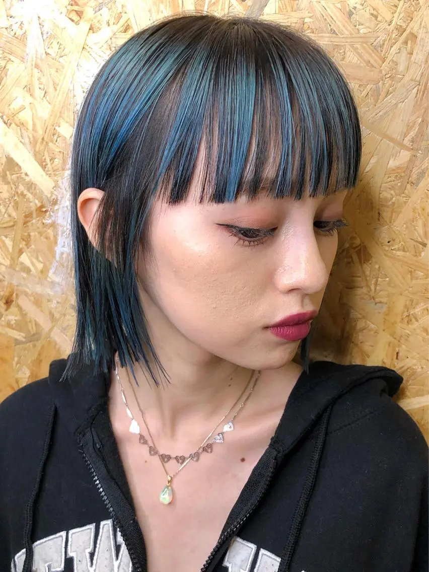 ショート カラー 切りっぱなしボブ ボブ カット ヘアカラー トリートメント ブリーチ🧚 ボブ✍️レイヤーのヘアスタイル