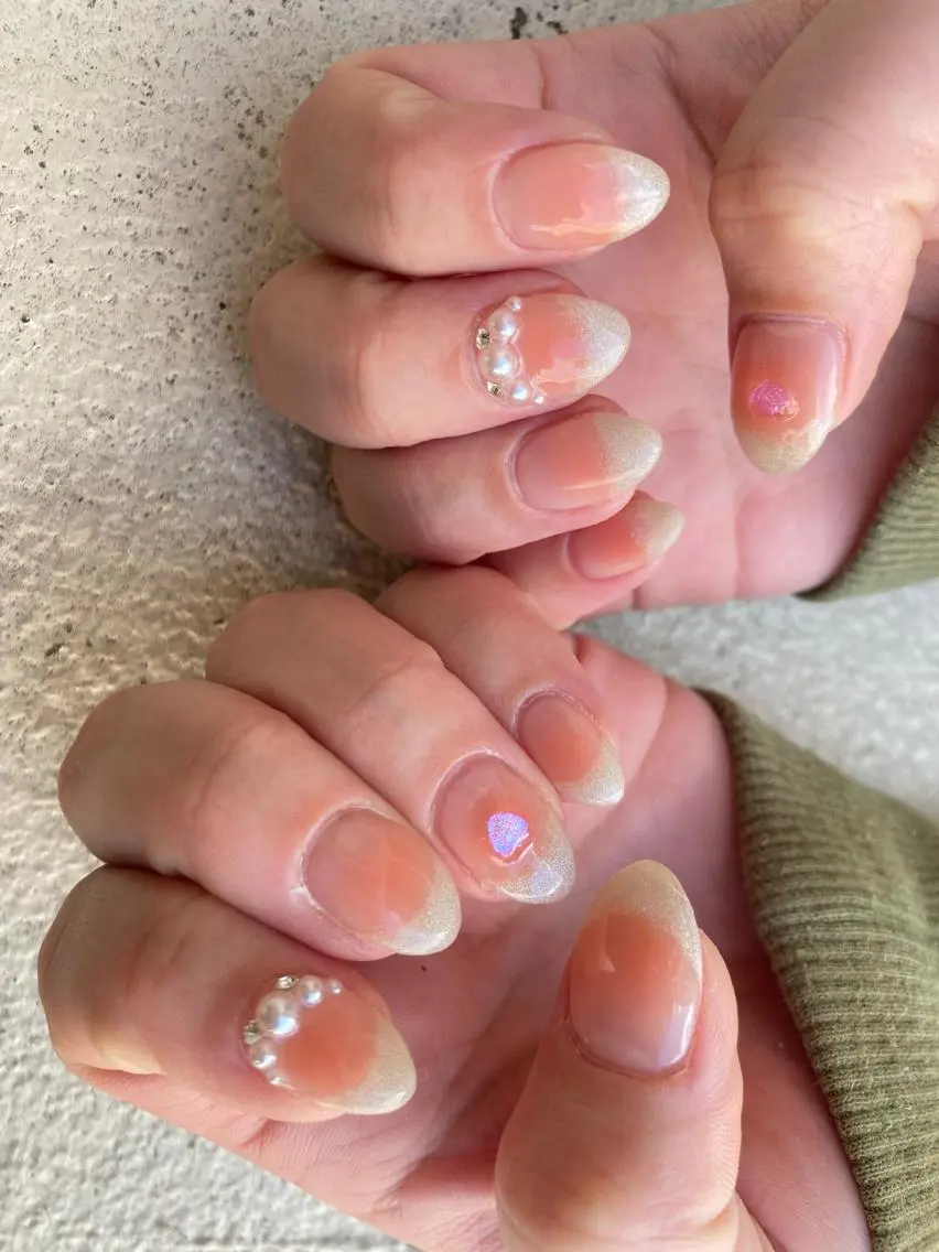 ショート ネイル ハンドネイル フットネイル ✴︎ Delightのネイルデザイン