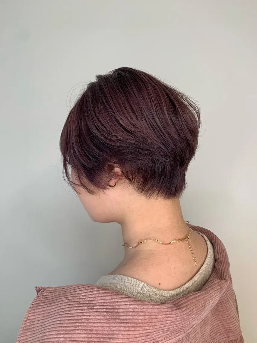 ショート カラー ベージュカラー ラベンダーカラー ラベンダーベージュ カット ヘアカラー 顔まわりカット✄ ベージュカラー🧸のヘアスタイル