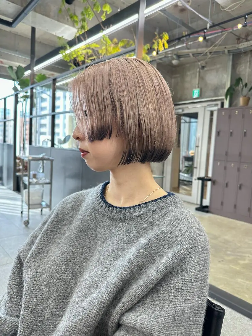 ミディアム カラー カット ヘアカラー 岡本康平/ボブ/ブリ ーチ/酸性ストレートのヘアスタイル