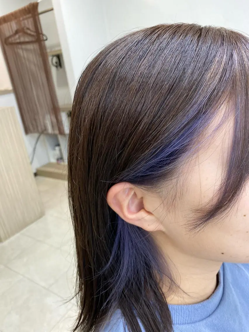 ミディアム カラー ブリーチ イヤリングカラー ヘアカラー 長谷川 誠志のヘアスタイル