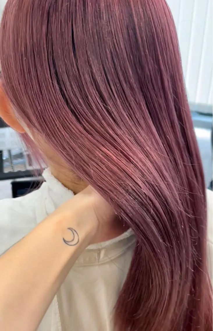ロング カラー ヘアアレンジ カシス ピンクカラー マツオカ マコのヘアスタイル