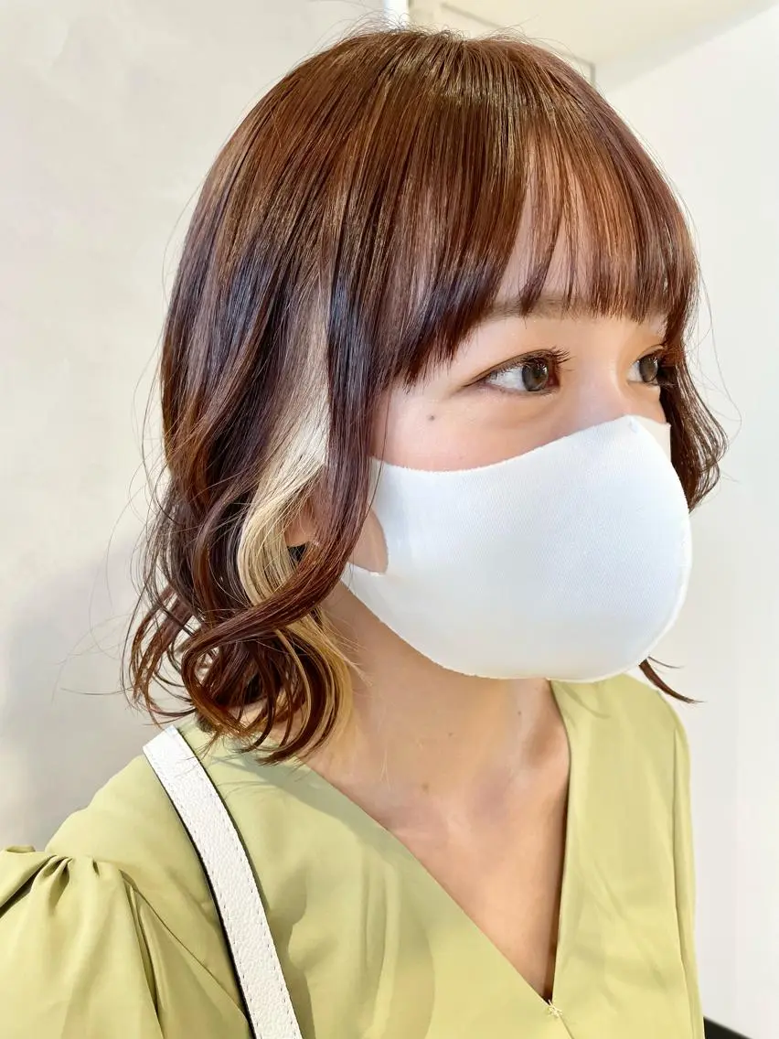 ショート カラー ベージュカラー イヤリングカラー ホワイトベージュ ハイトーン×レイヤー /遠藤将太のヘアスタイル