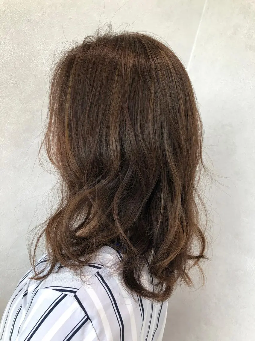 セミロング カット ヘアカラー トリートメント 小松崎 結花のヘアスタイル