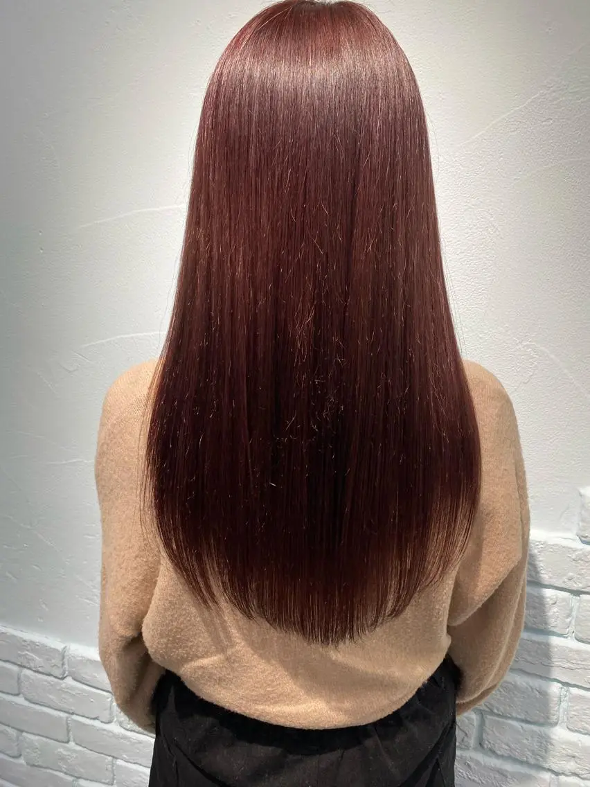 ロング カラー ヘアアレンジ ヘアカラー トリートメント ヘアセット 韓国レイヤーカット/ 儚げカラーチナツのヘアスタイル