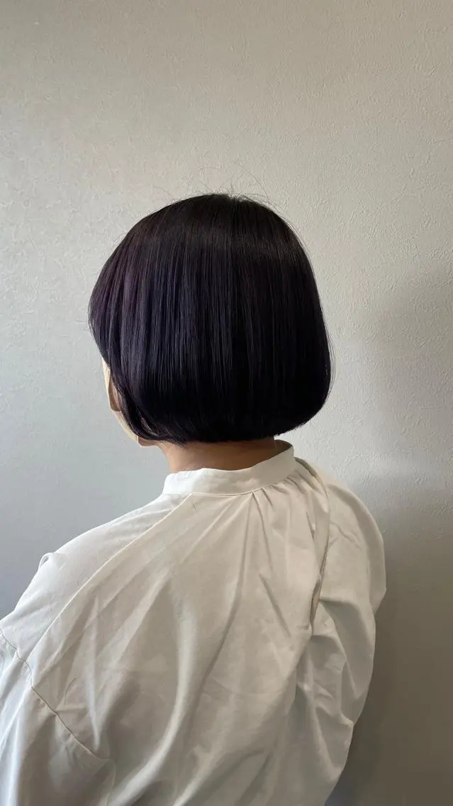 ショート カラー ブリーチ パープルカラー 韓国風ヘア 西尾美容室libuR Ryokaのヘアスタイル