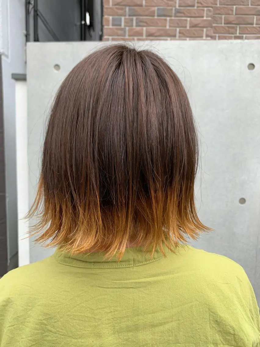 ミディアム カラー 鈴木 令子のヘアスタイル
