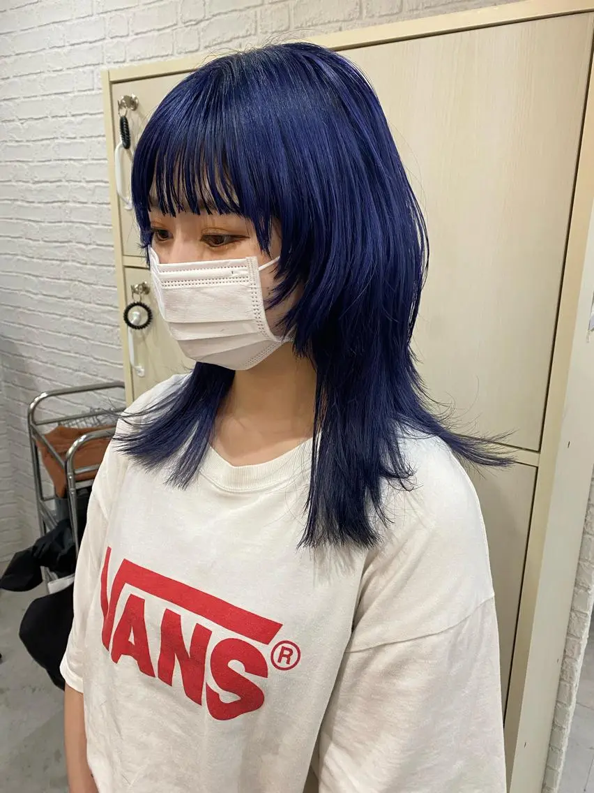 セミロング 顔周りカット ウルフカット カット ヘアカラー FUJII MARINのヘアスタイル