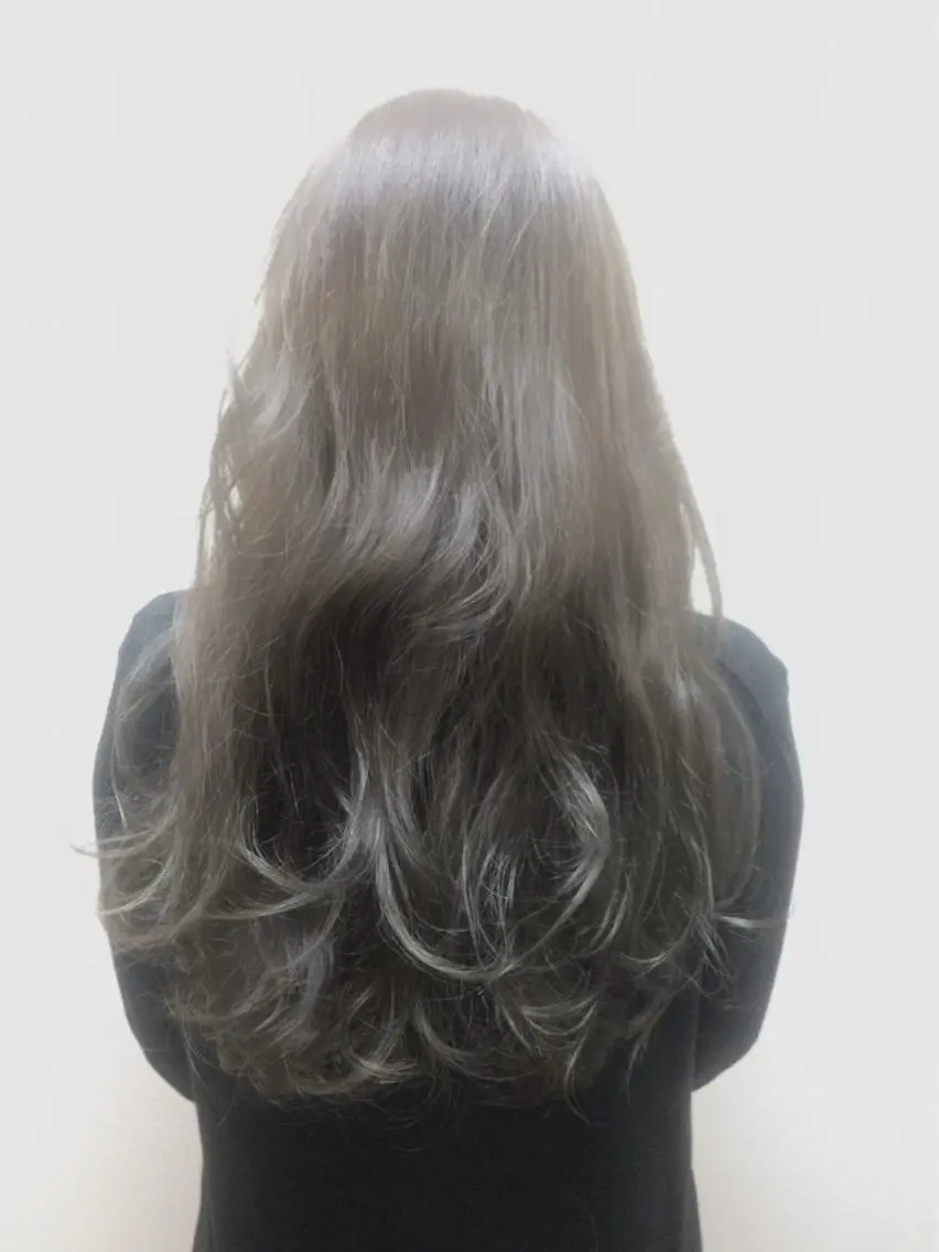 カラー 龍 門のヘアスタイル