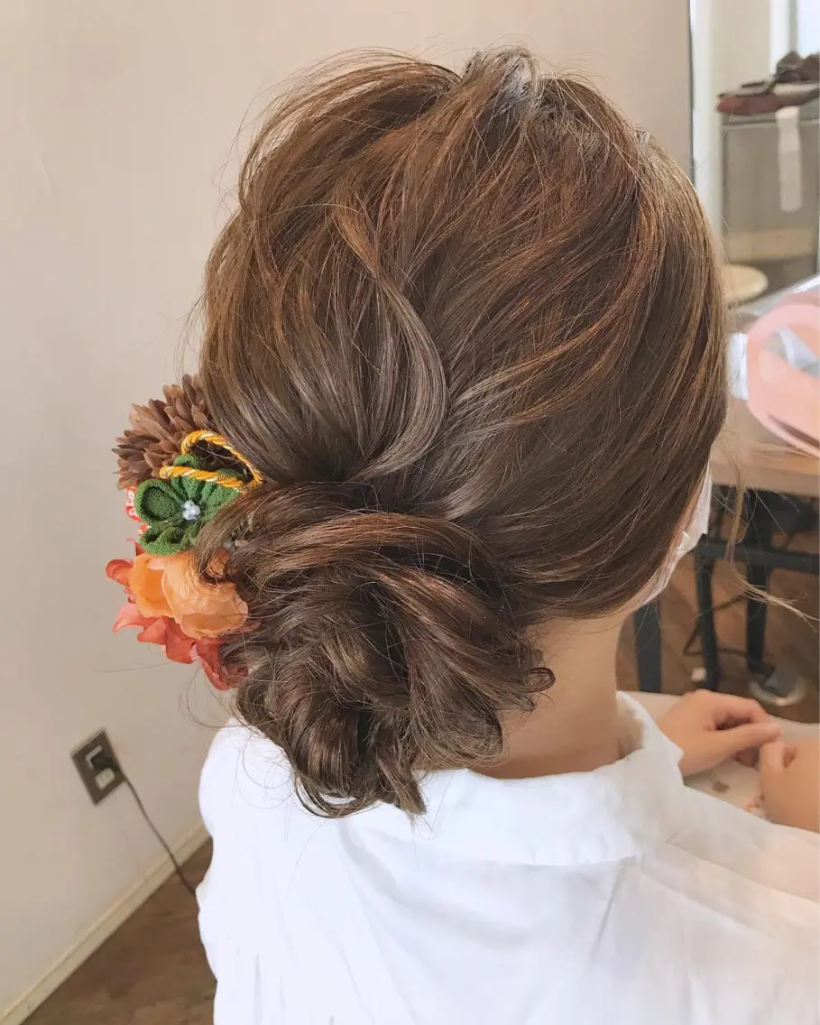 セミロング ヘアアレンジ 着物ヘア mayo 🐄🌈のヘアスタイル