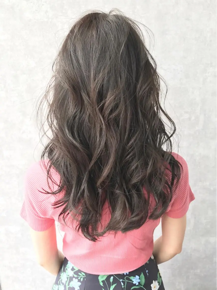 セミロング カラー ベージュカラー ラベンダーカラー ラベンダーベージュ TOMOYA/ ショート、レイヤーのヘアスタイル