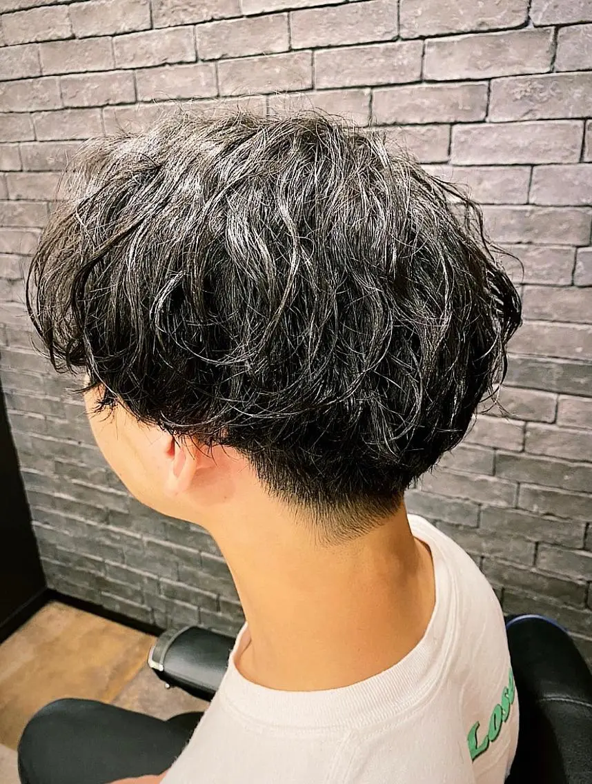 ショート メンズ センターパート メンズパーマ カット パーマ 🌟夜から通える🌟 メンズ専門店長RENのヘアスタイル