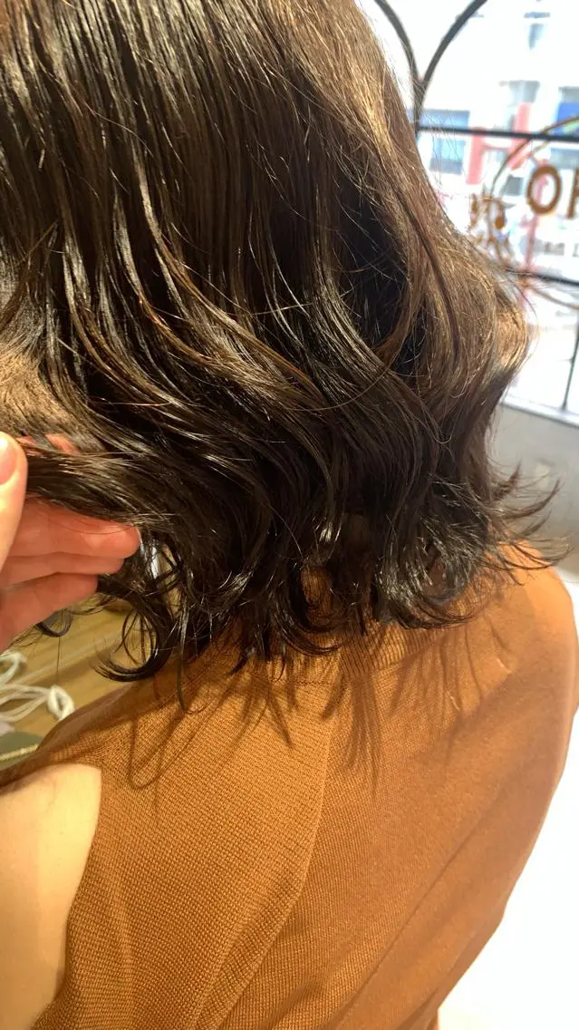 ミディアム カラー 💜ハナエ💜 オーダーメイド美髪✨のヘアスタイル