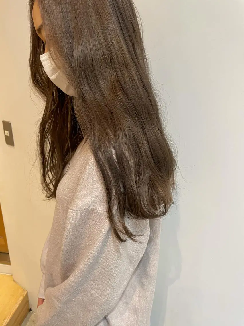 ロング カラー グレージュ ラベンダーカラー ラベンダーグレージュ ラベンダーグレー ヘアカラー トリートメント 中目黒🌼 🌼ハナのヘアスタイル