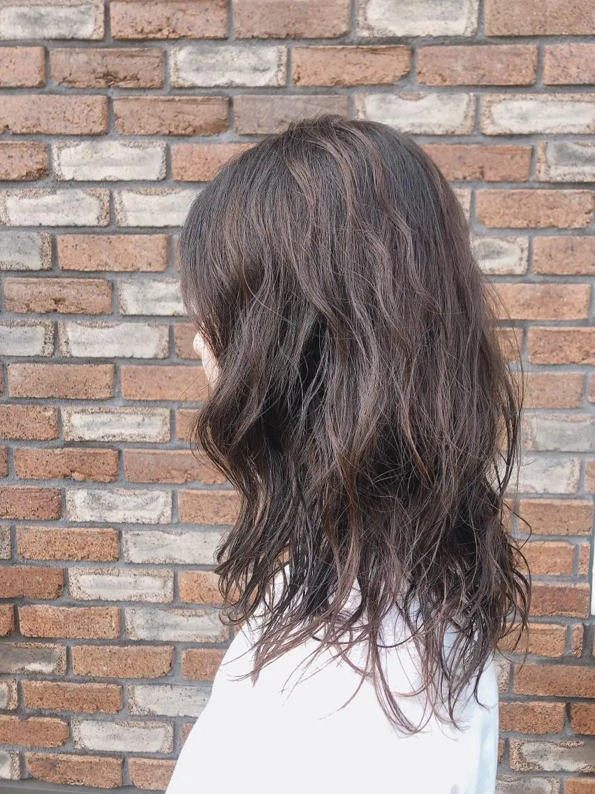 セミロング やました りなのヘアスタイル