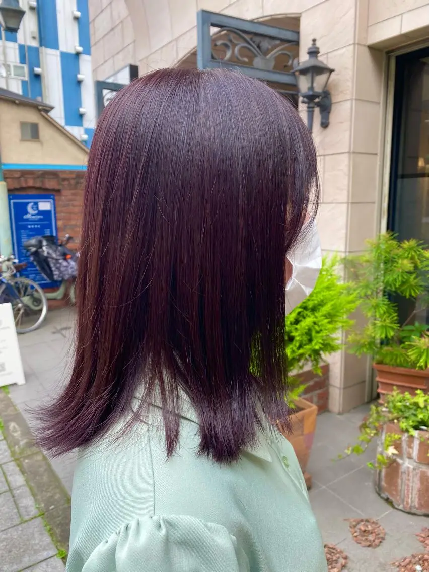セミロング カラー バイオレットカラー 外ハネヘア 特殊カラー特化 ✂️SHIAN フジのヘアスタイル
