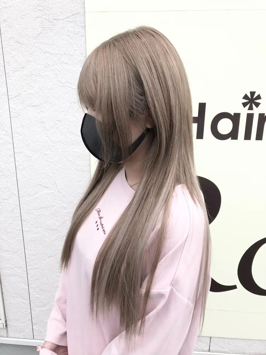 ロング カラー ヘアカラー エクステ LOOP hairのヘアスタイル