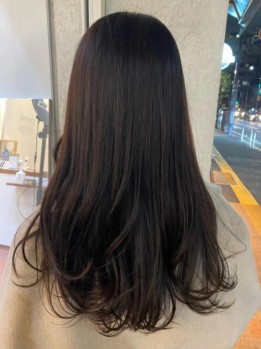 ロング カラー ヘアカラー トリートメント haru .のヘアスタイル