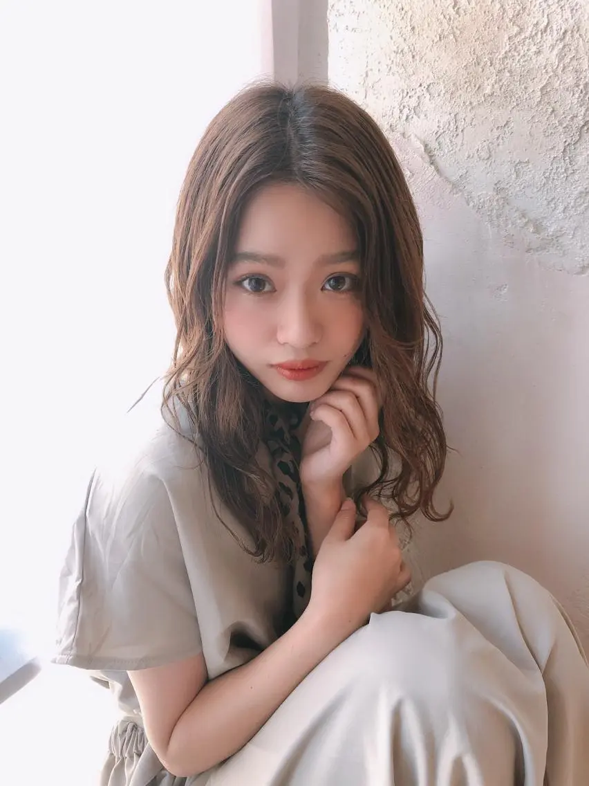 ミディアム カット ヘアカラー トリートメント 代表山口ひな 髪質改善のプロのヘアスタイル