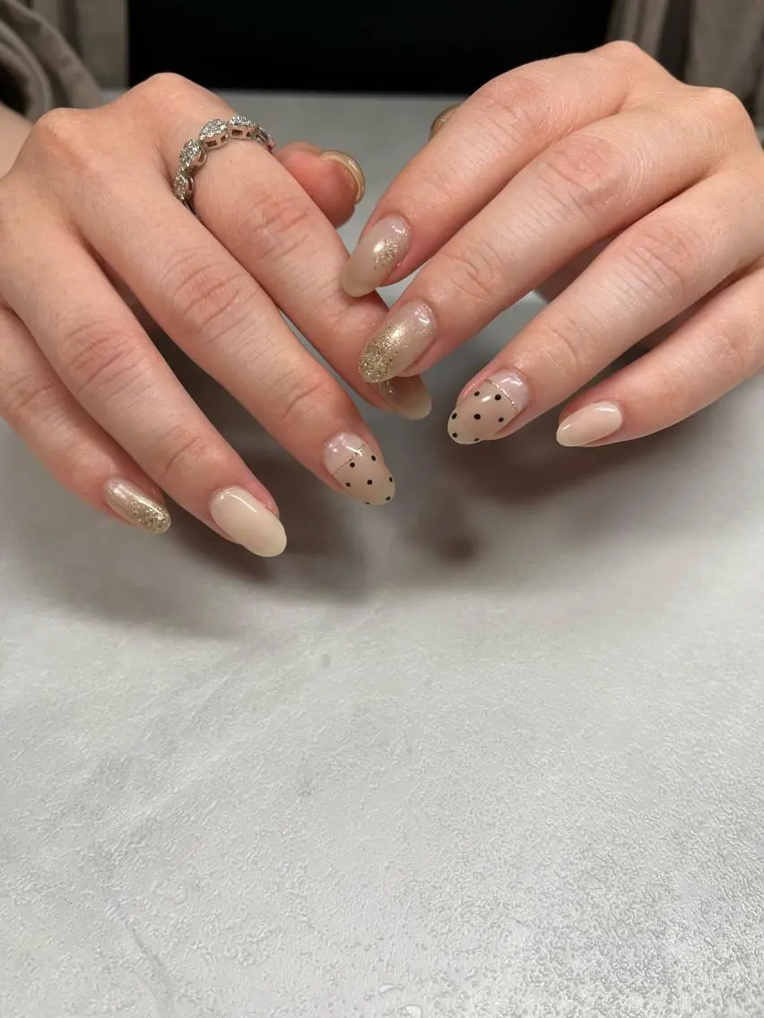 ネイル ドット ハンドネイル SAKU nail 作島茜のネイルデザイン