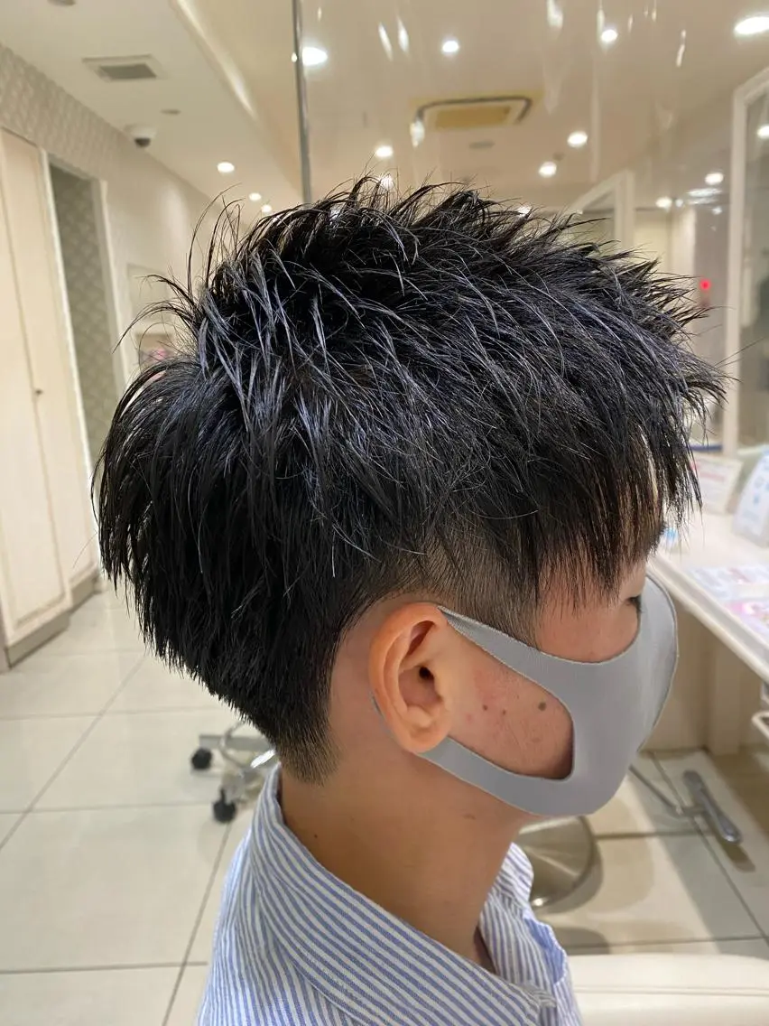 メンズ 白髪ぼかしデザイン ハイライト/宮本純登のヘアスタイル