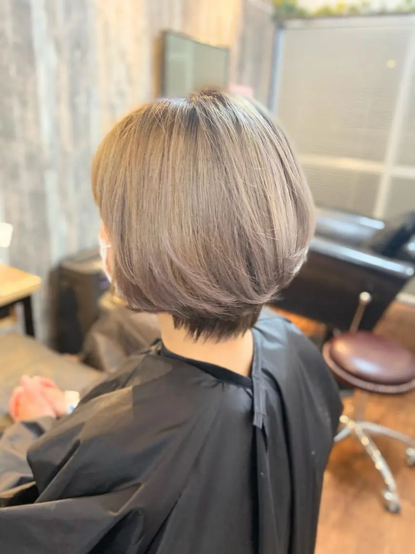 ショート カラー カット ヘアカラー トリートメント Luzir⭐︎ GEN⭐︎のヘアスタイル