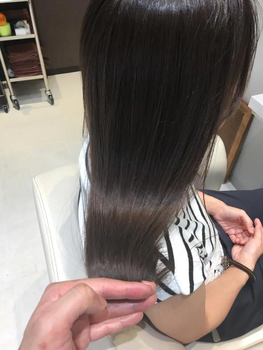 ロング 酒井 敬之のヘアスタイル