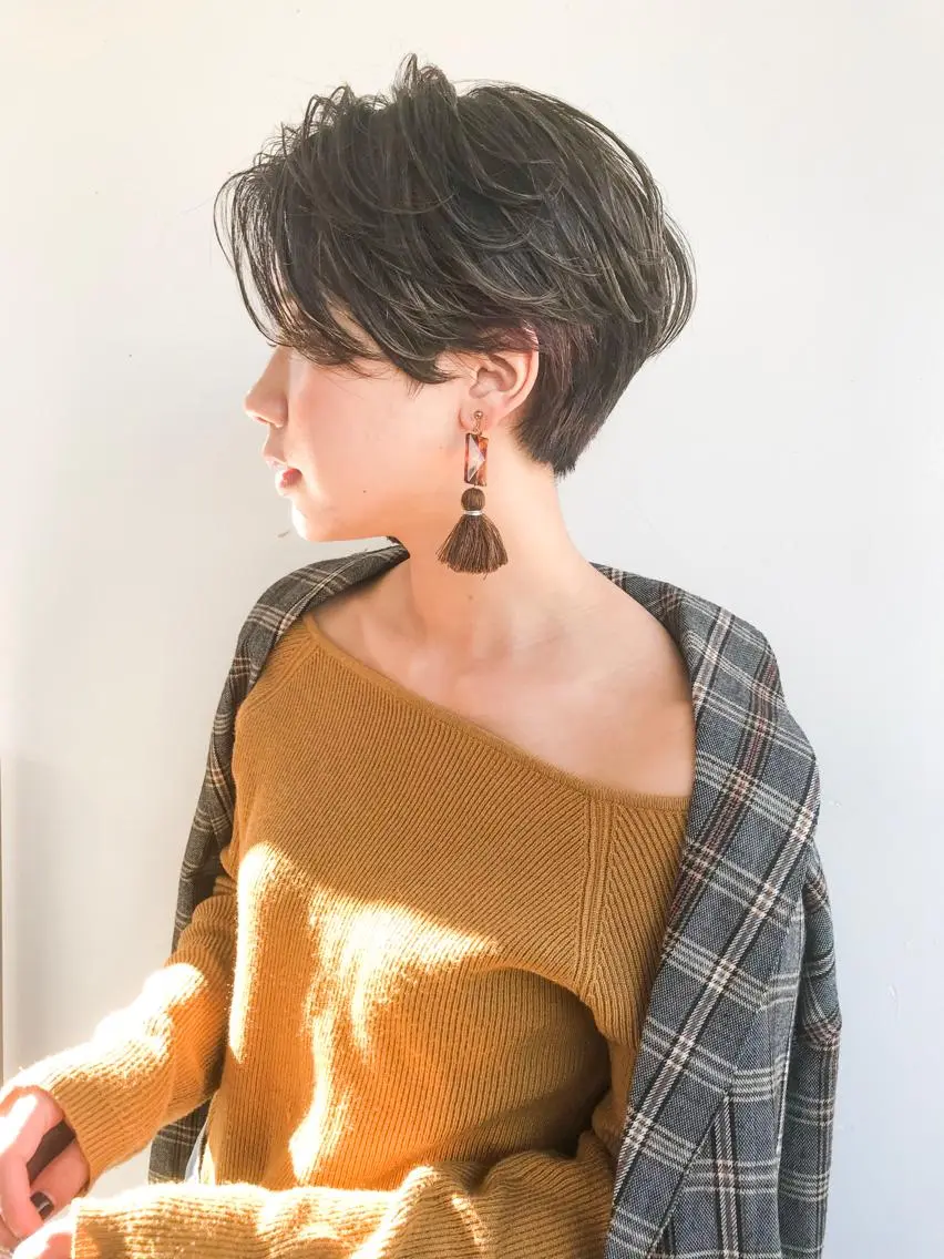 ショート カラー ショート/レイヤー なら石井知希のヘアスタイル