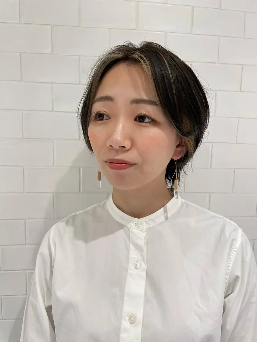 ショート カラー ミストバング ブリーチ フェイスフレーミング ハイライトカラー ハイライト カット ヘアカラー 🤍美髪×艶カラー RYOKO🤍のヘアスタイル