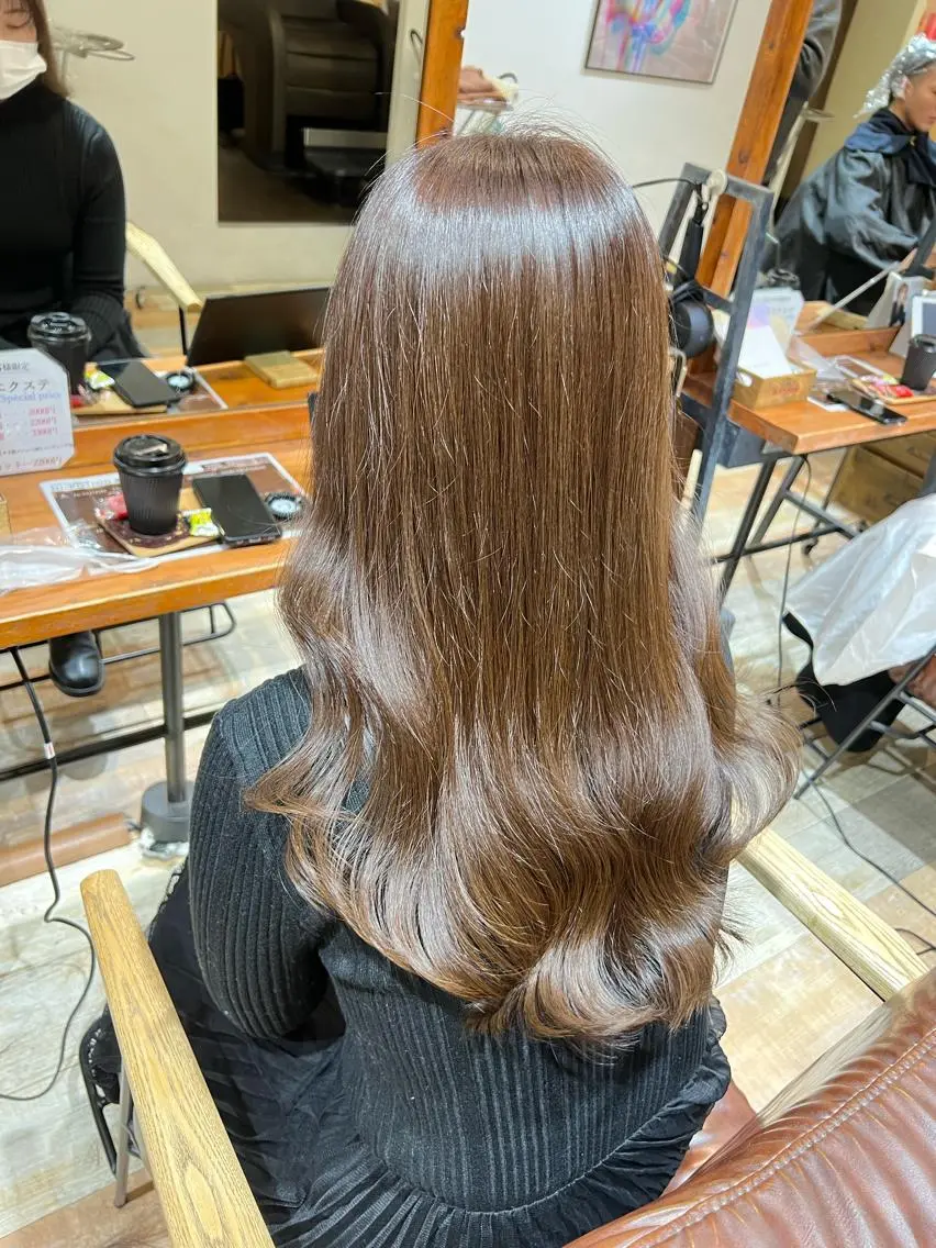 ロング カラー 韓国風・ブリーチなし ・あり後藤 一斗店長のヘアスタイル