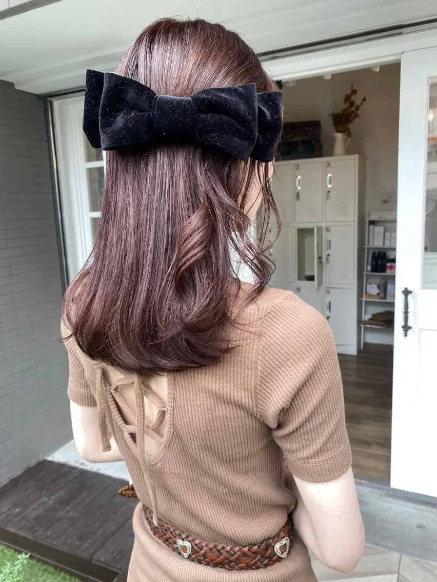 カラー ブリーチ ブラウンカラー ピンクカラー 盛れる顔まわり✨🎀 レイヤー別所好葉のヘアスタイル
