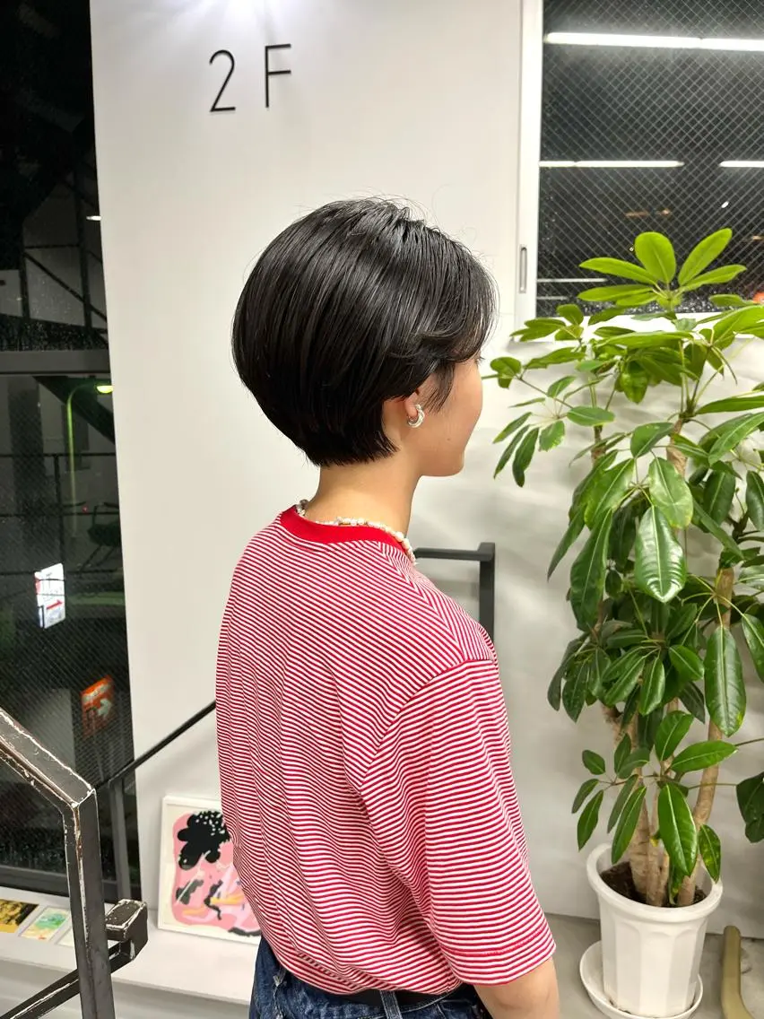 ショート ショートヘア 山口 モエのヘアスタイル
