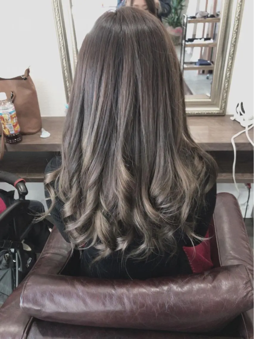ロング カラー 外国人風カラー レイヤーカット匠 イソザキノリユキのヘアスタイル